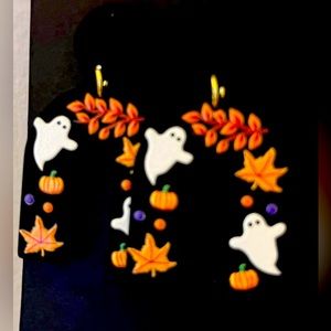 Black fall ghost earrings